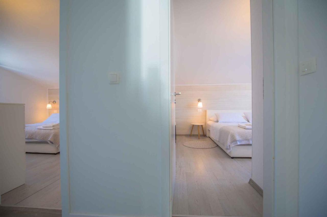 Apartments In Rogoznica 36019 Dış mekan fotoğraf