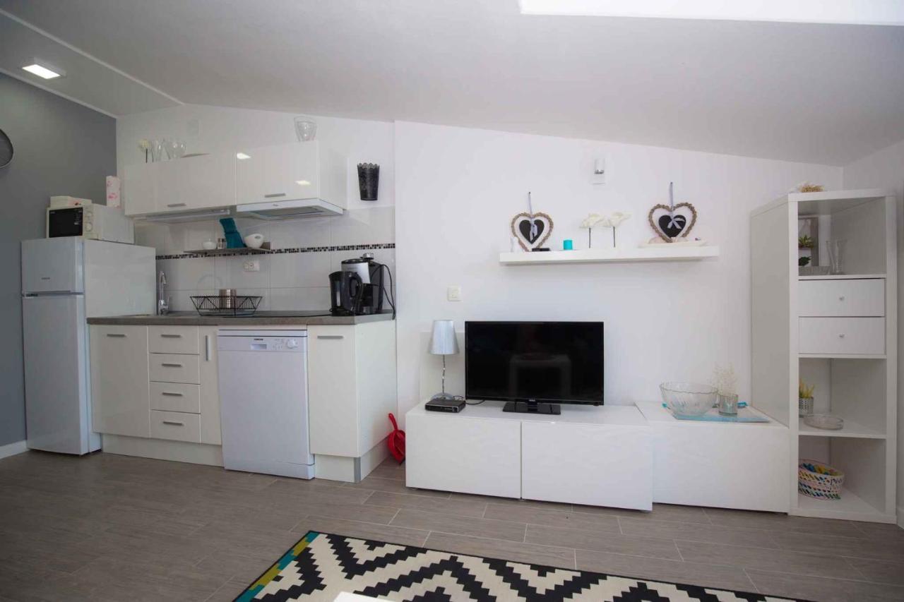 Apartments In Rogoznica 36019 Dış mekan fotoğraf