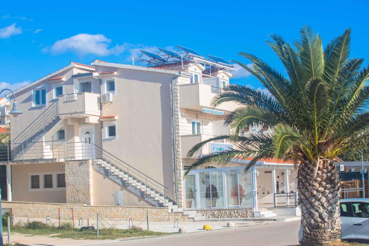 Apartments In Rogoznica 36019 Dış mekan fotoğraf