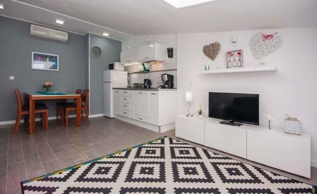 Apartments In Rogoznica 36019 Dış mekan fotoğraf