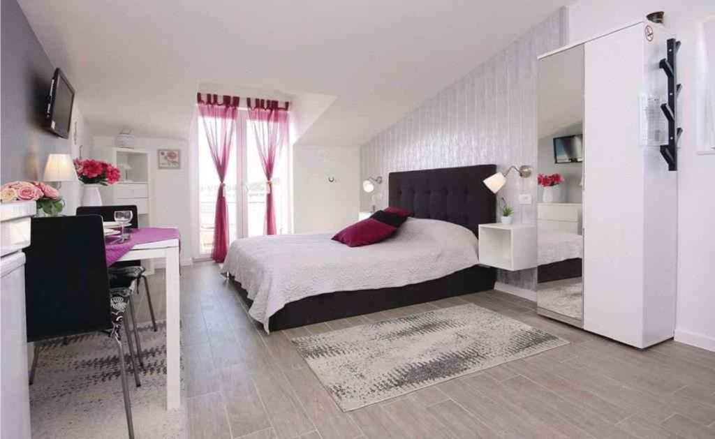 Apartments In Rogoznica 36019 Dış mekan fotoğraf